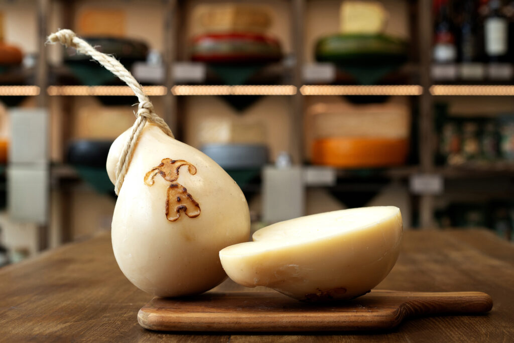 Provolone Caciocavallo