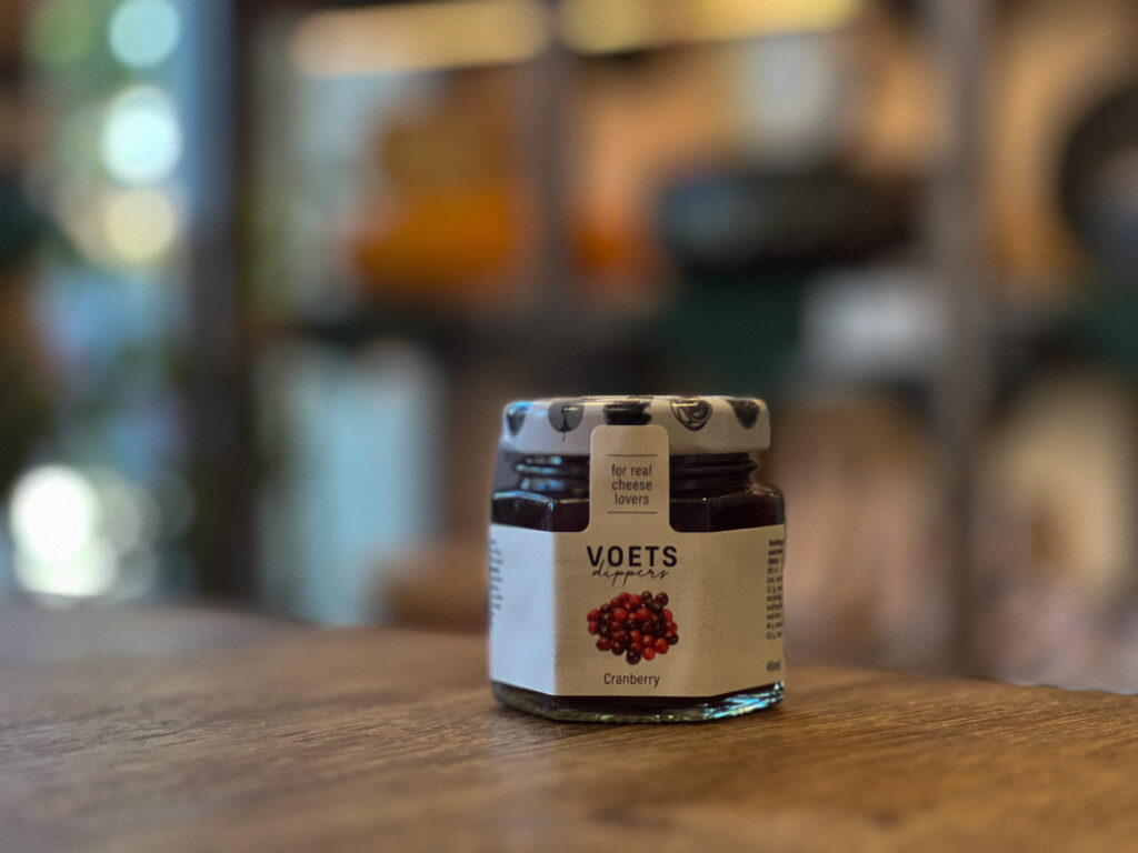 VOETS – sos żurawiną 45 ml.